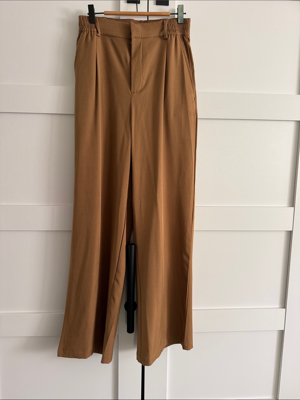 Glyder women’s  Wide-Leg Trousers in Camel Brown
